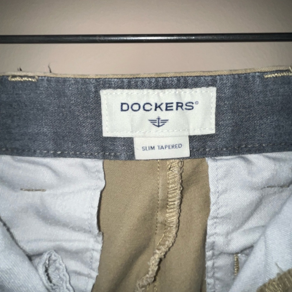 Dockers Slim Tapered khaki Pants